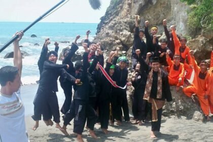 50 Tahun Mengabdi, SMK PGRI Palabuhanratu Bangkitkan Marwah Sekolah Legendaris Lewat Seni dan Budaya Sunda 2 WhatsApp Image 2026 02 02 at 14.48.16 1