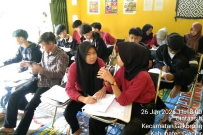 JAWABAN KEPALA PKBM PAKU BUMIATAS PEMBERITAAN BOP dan WB 7 WhatsApp Image 2026 02 10 at 10.08.23 AM