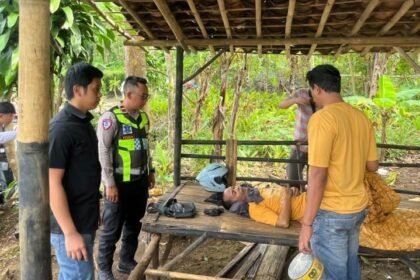 Sales Roti Meninggal Mendadak di Tenjojaya Cibadak, Sempat Keluhkan Sakit dan Lakukan Kerokan 4 WhatsApp Image 2026 02 27 at 04.32.56