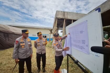 Dukung Ketahanan Pangan, Kapolda Jabar Tinjau Pembangunan Green House di SPPG Polresta Bandung 2 WhatsApp Image 2026 02 28 at 6.24.17 PM