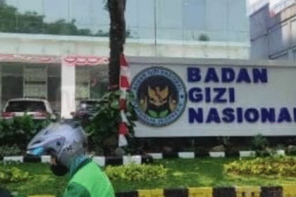 492 Dapur Program Makan Bergizi Gratis di Sumatera Disuspend Sementara, Belum Kantongi Sertifikat Higiene 3 Screenshot 2026 03 08 103226