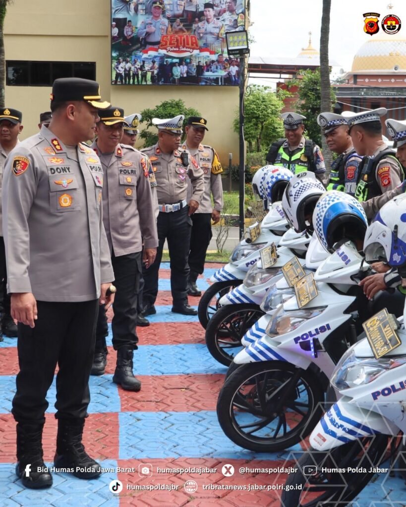 Polres Subang Gelar Apel Pengecekan Personel dan Kendaraan Dinas Jelang Ops Ketupat Lodaya 2026 2 WhatsApp Image 2026 03 06 at 05.29.30 1