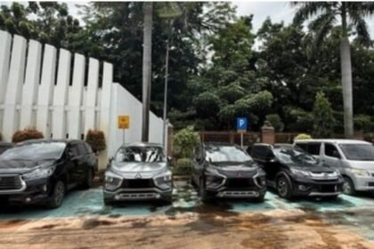 KPK Sita Lima Mobil dari Kantor Bea Cukai, Enam Tersangka Kasus Suap Importasi Ditahan 8 WhatsApp Image 2026 03 07 at 5.39.44 PM