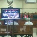 Sidang Perdana Korupsi Sarpras SMK Jatim Dibuka, Eks Pejabat Dindik Didakwa Rekayasa Proyek 6 WhatsApp Image 2026 04 03 at 7.41.32 PM