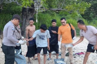 Temuan Diduga Kokain 27,83 Kg di Pesisir Giligenting, Polres Sumenep Lakukan Penyelidikan Intensif 6 WhatsApp Image 2026 04 14 at 8.38.58 AM