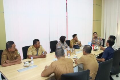 Polres Sumenep Perketat Pengawasan, Isu BBM dan Sembako Jadi Perhatian 6 WhatsApp Image 2026 04 21 at 13.22.52