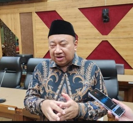 Usulan Penghapusan Skema PPPK Menguat, DPR Dorong Rekrutmen Guru Satu Jalur CPNS 1 WhatsApp Image 2026 05 05 at 7.33.01 AM