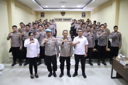 Perkuat Profesionalisme Anggota, Tim Propam Polda Jatim Gelar Pembinaan Etika Profesi di Polres Sumenep 24 WhatsApp Image 2026 06 09 at 15.20.38