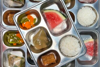 SPPG Bantargadung 2 Salurkan Makan Bergizi Gratis ke MI Kedung, Program Berjalan Kondusif 24 WhatsApp Image 2026 06 11 at 8.48.45 PM