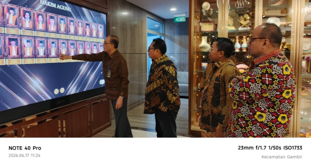 Langkah SMSI Membantu Mahkamah Agung Mengerem Tumpukan Perkara 2 WhatsApp Image 2026 06 18 at 11.34.35